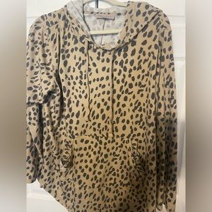 Leopard print sweatshirt